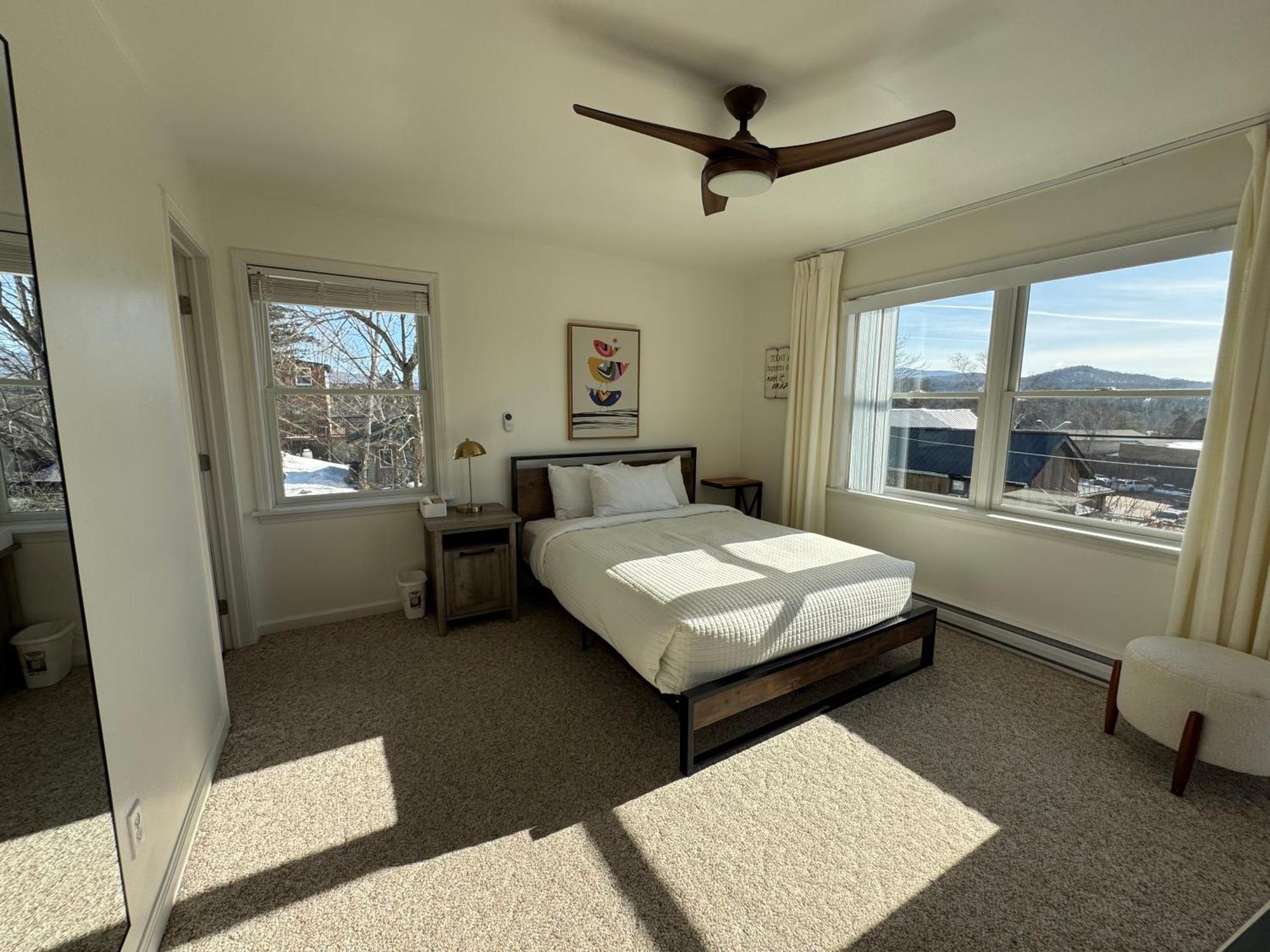 Central Lake Placid views Exterior foto